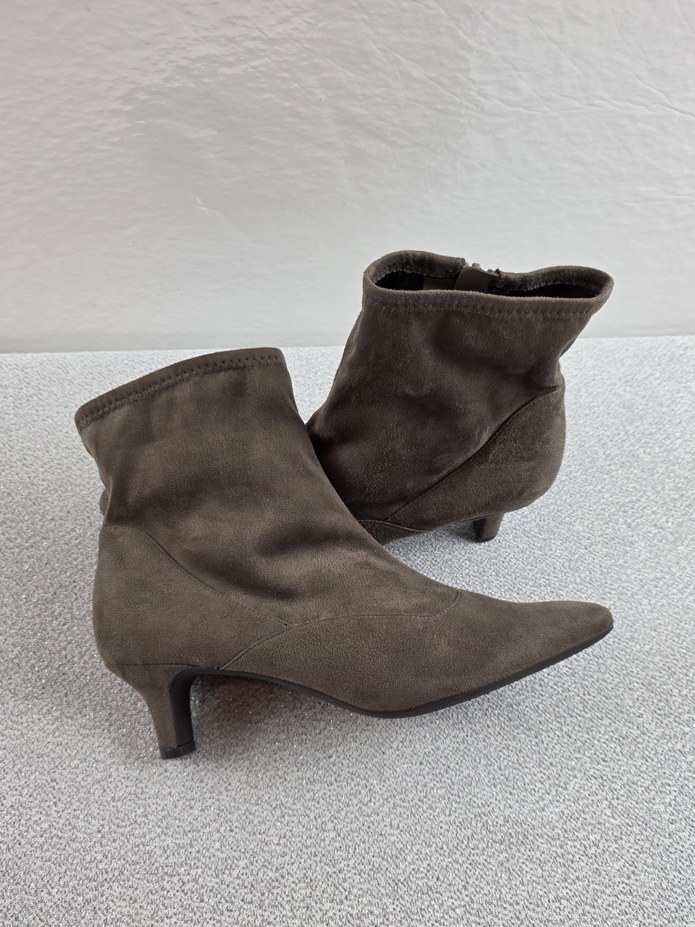 Rockport Kimly Stretch Kitten Heel Ankle Boots Brown Wmn's 8